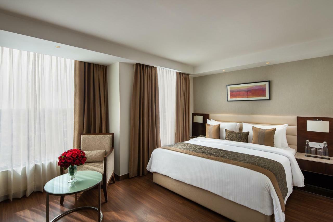 Nirvana Sarovar Portico Gorakhpur Exterior foto