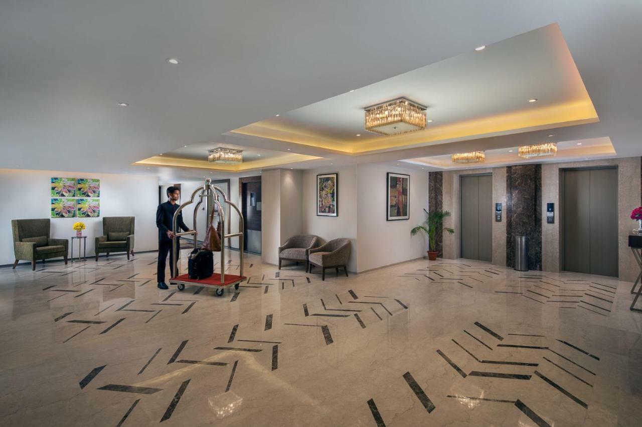 Nirvana Sarovar Portico Gorakhpur Exterior foto